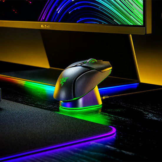Razer Mouse Dock Pro (RZ81-01990100-B3M1) Razer Mouse Dock Pro (RZ81-01990100-B3M1)
