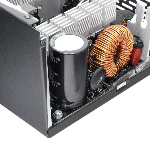 Thermaltake Smart BX1 650W 80 Plus Bronze Power Supply (SPD-650AH2NCB-2)